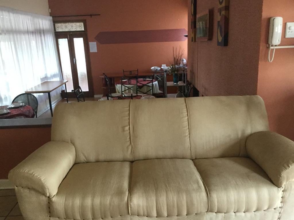 Twin Lodge Umtata Экстерьер фото